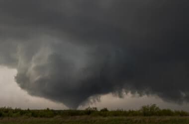 Why is Oklahoma seeing record tornado activity in January?