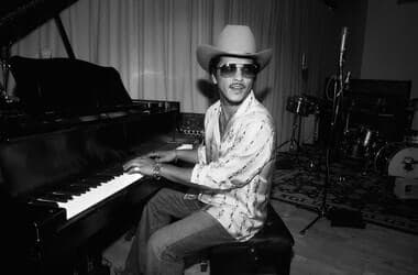 Bruno Mars' 'The Romantic Tour' breaks LiveNation record, prompts second Detroit show